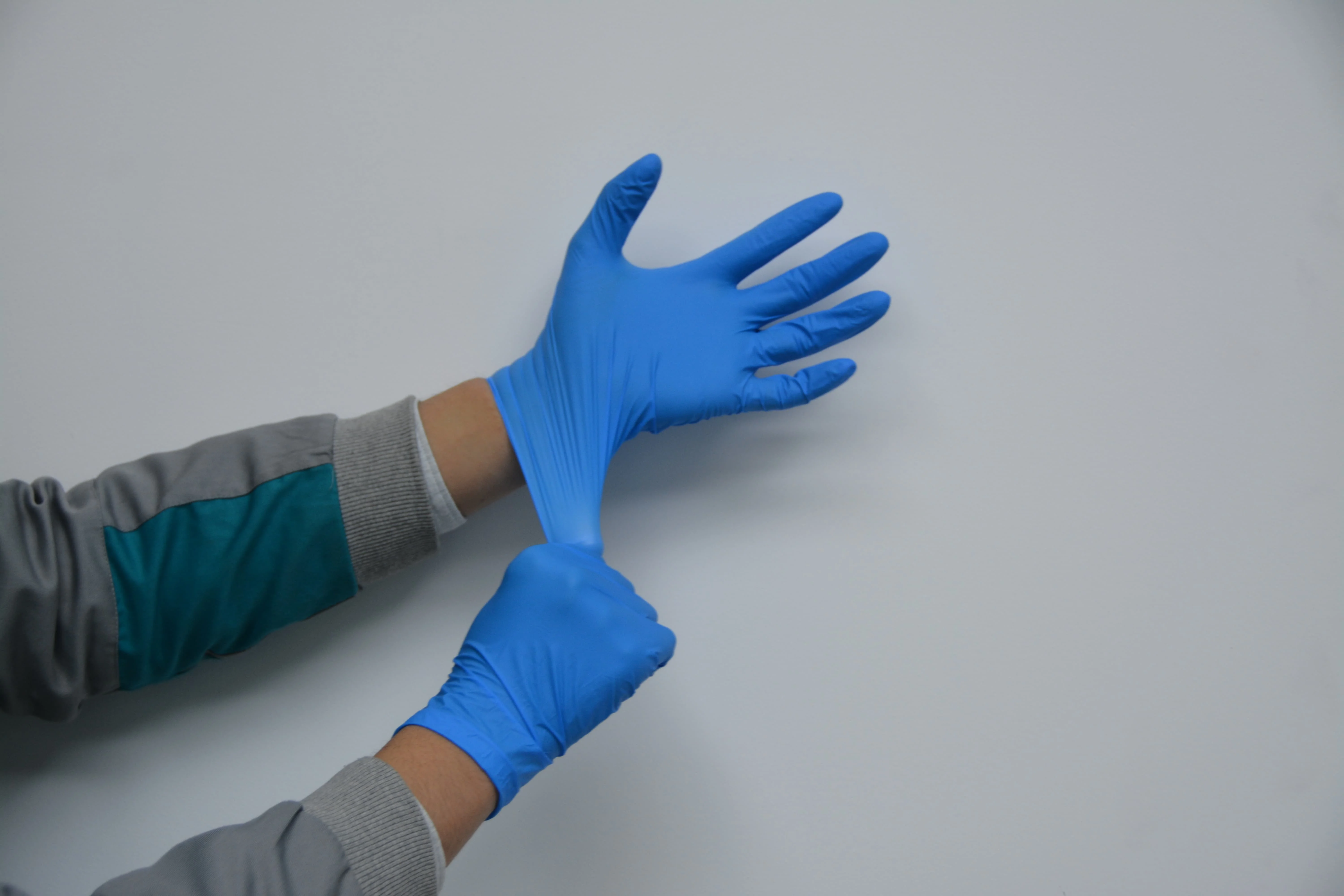 Перчатки для осмотра без латексных порошковых перчаток
