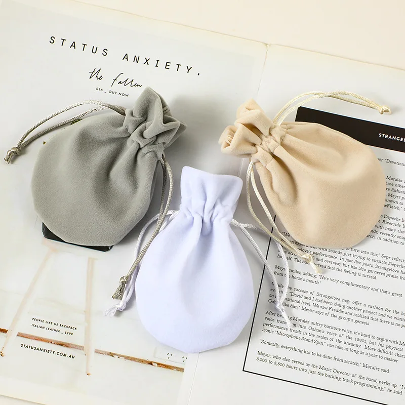 Manufacturers wholesale U-shaped small velvet gift drawstring bag for jewelry