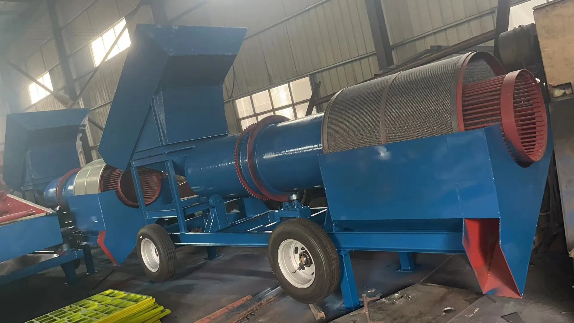 Small Scale Alluvial Gold Washing Plant Gold Gravity Separator Machine Gold Extraction Equipment