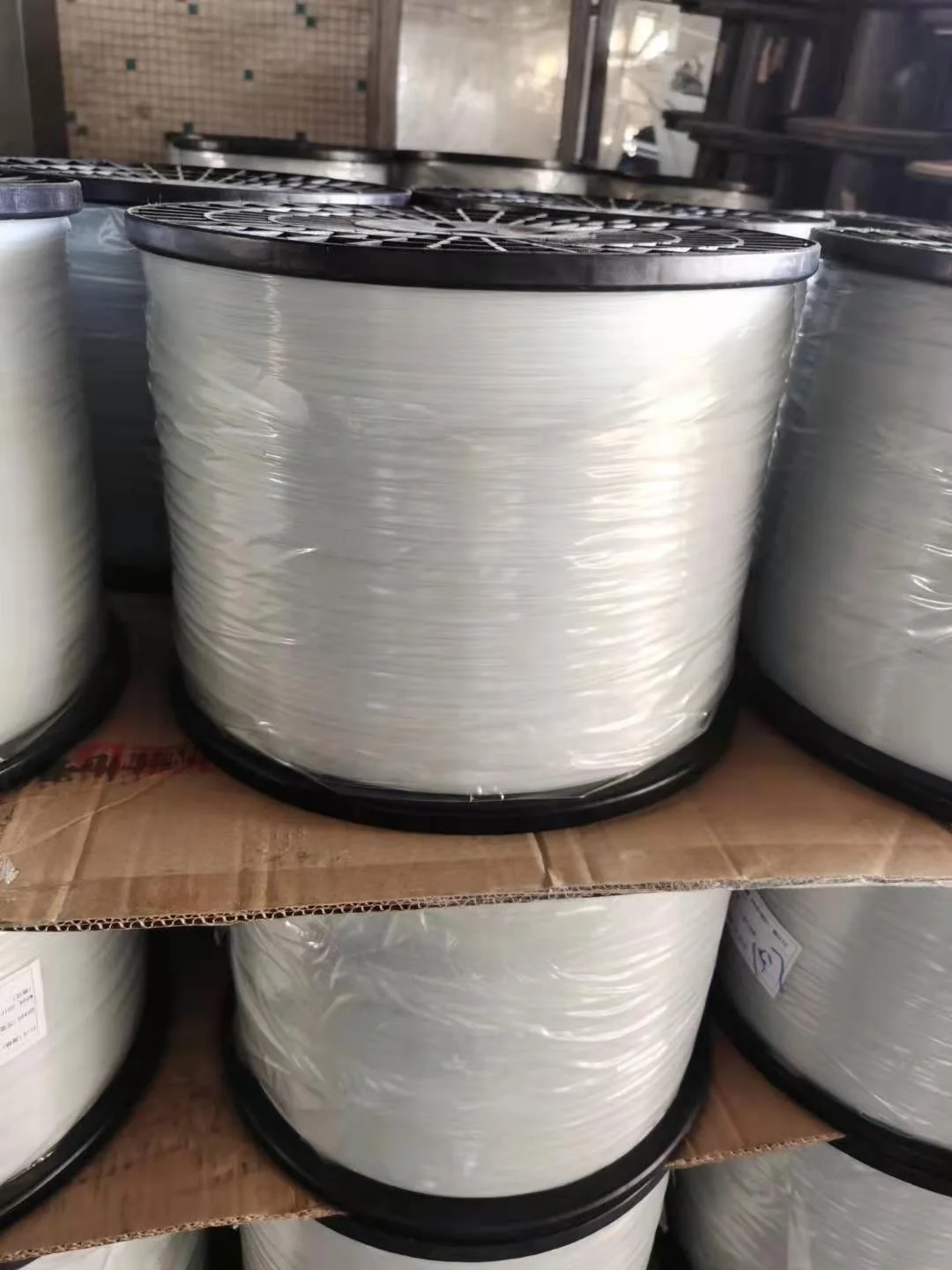  0.68mm 0.50mm 0.78mm 1.05mm filament polyester PET monofilament yarn used for zipper teeth China