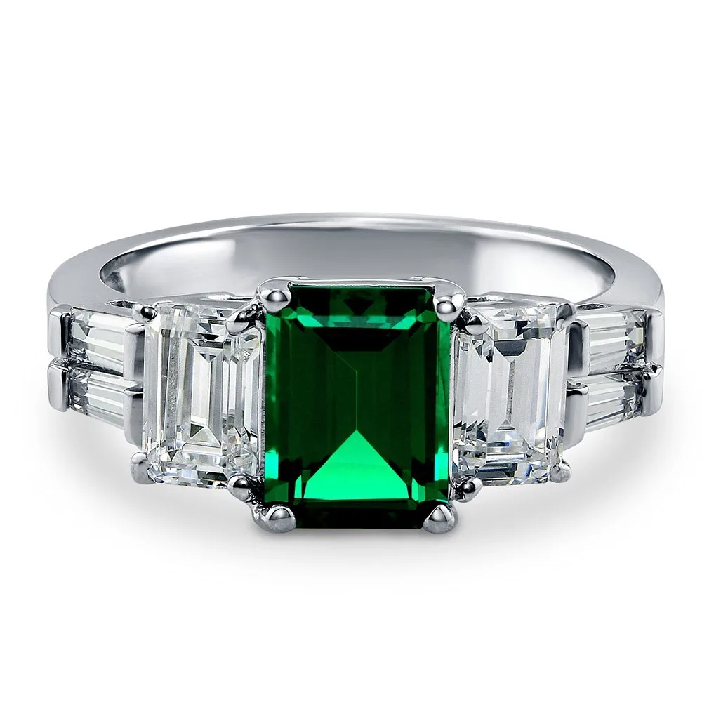 Custom Wholesale 5A CZ Zirconia Emerald Stone Green Engagement Ring Diamond 925 Sterling Silver Jewelry Wedding Rings For Women