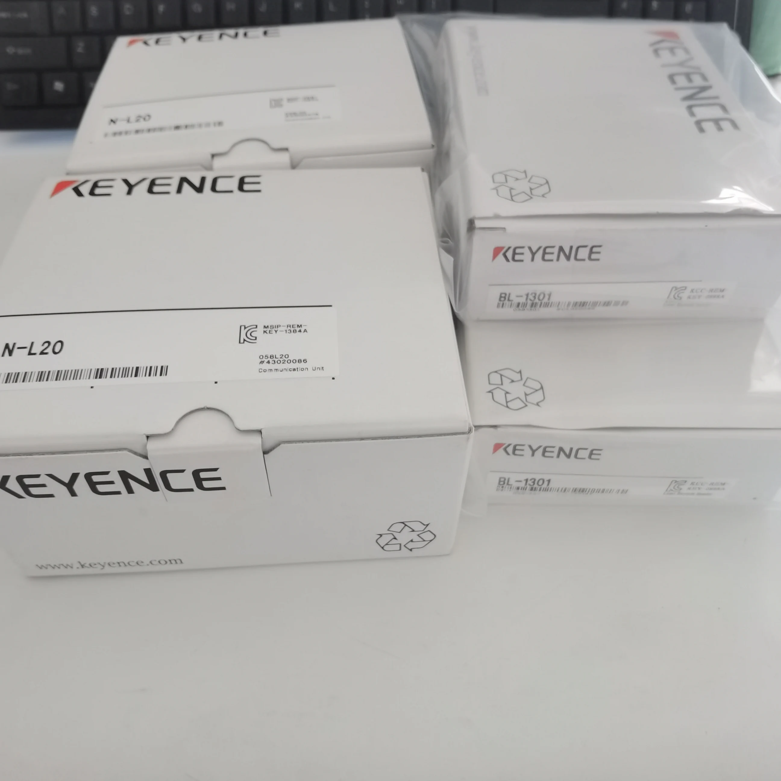 KEYENCE абсолютно новый оригинальный контроллер NE-Q05