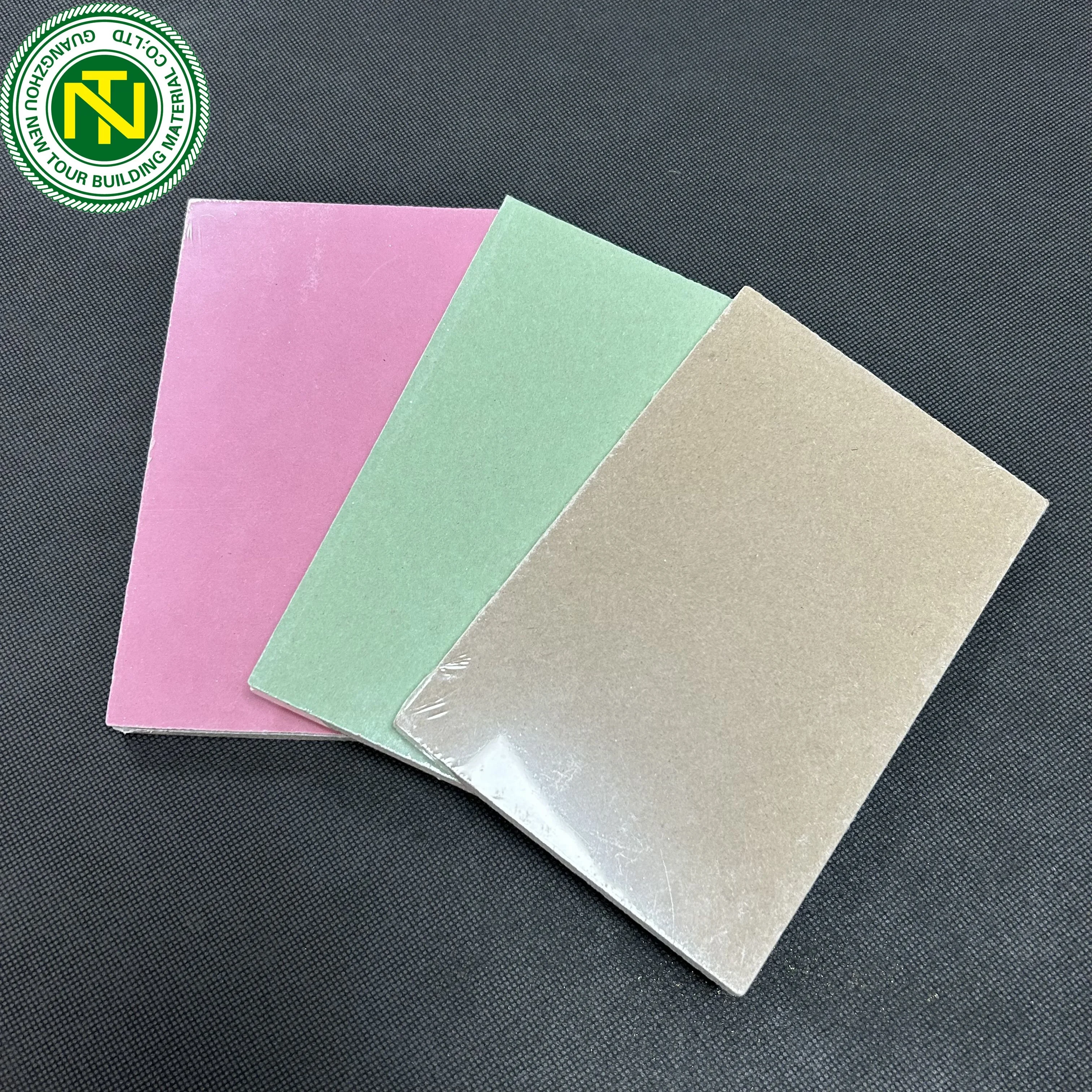High Quality Gypsum Board/ Plasterboard/ Drywall SIZE 1200*2400*9.5 MM for ceiling