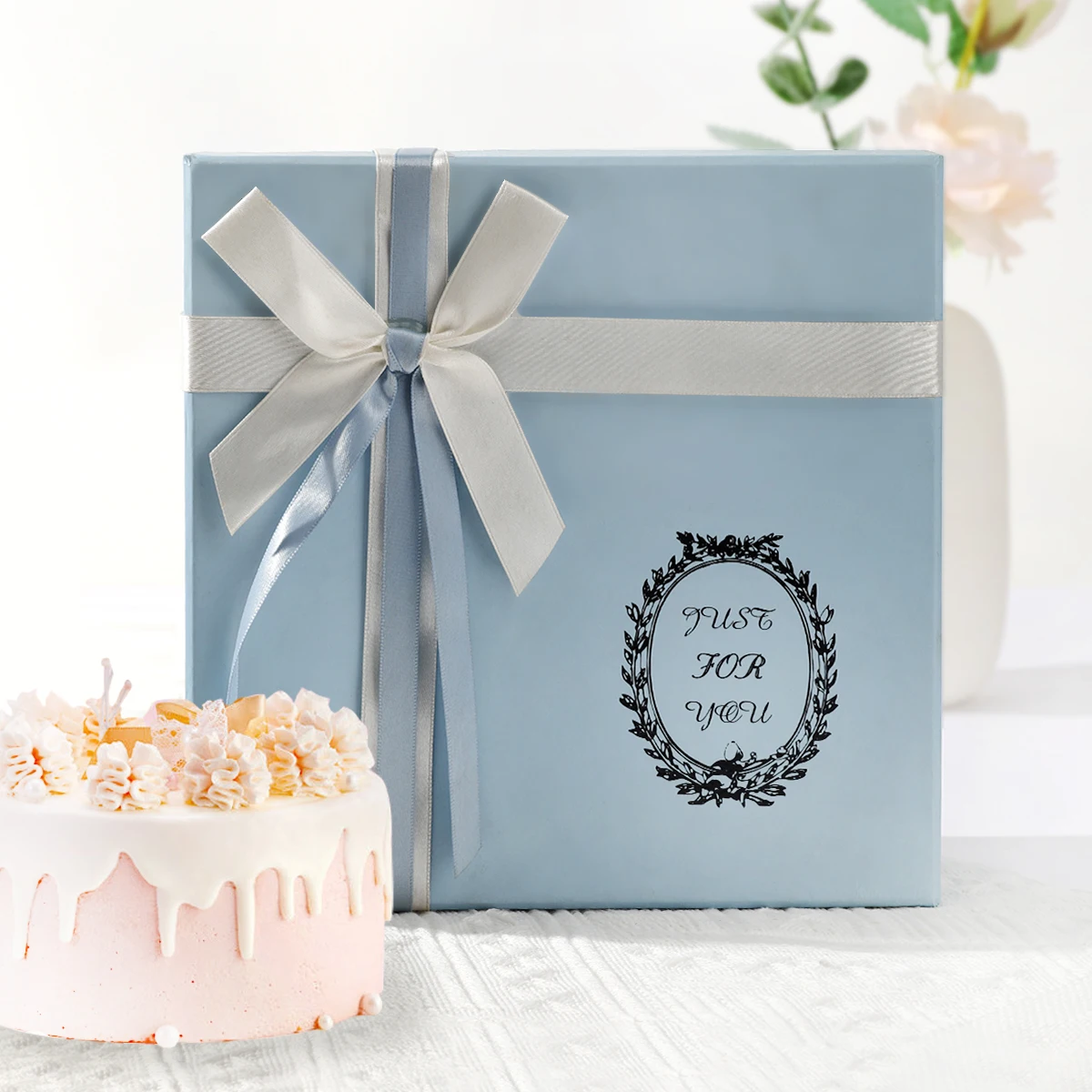 Competitive Price Souffle Cake Sweet Bakery Pizza Paper Board Packaging Box Hot Sale with UV Coating Matt Lamination for Display