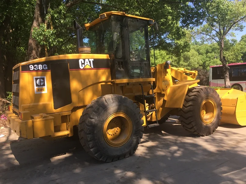  Колесный погрузчик CATERPLAR 938