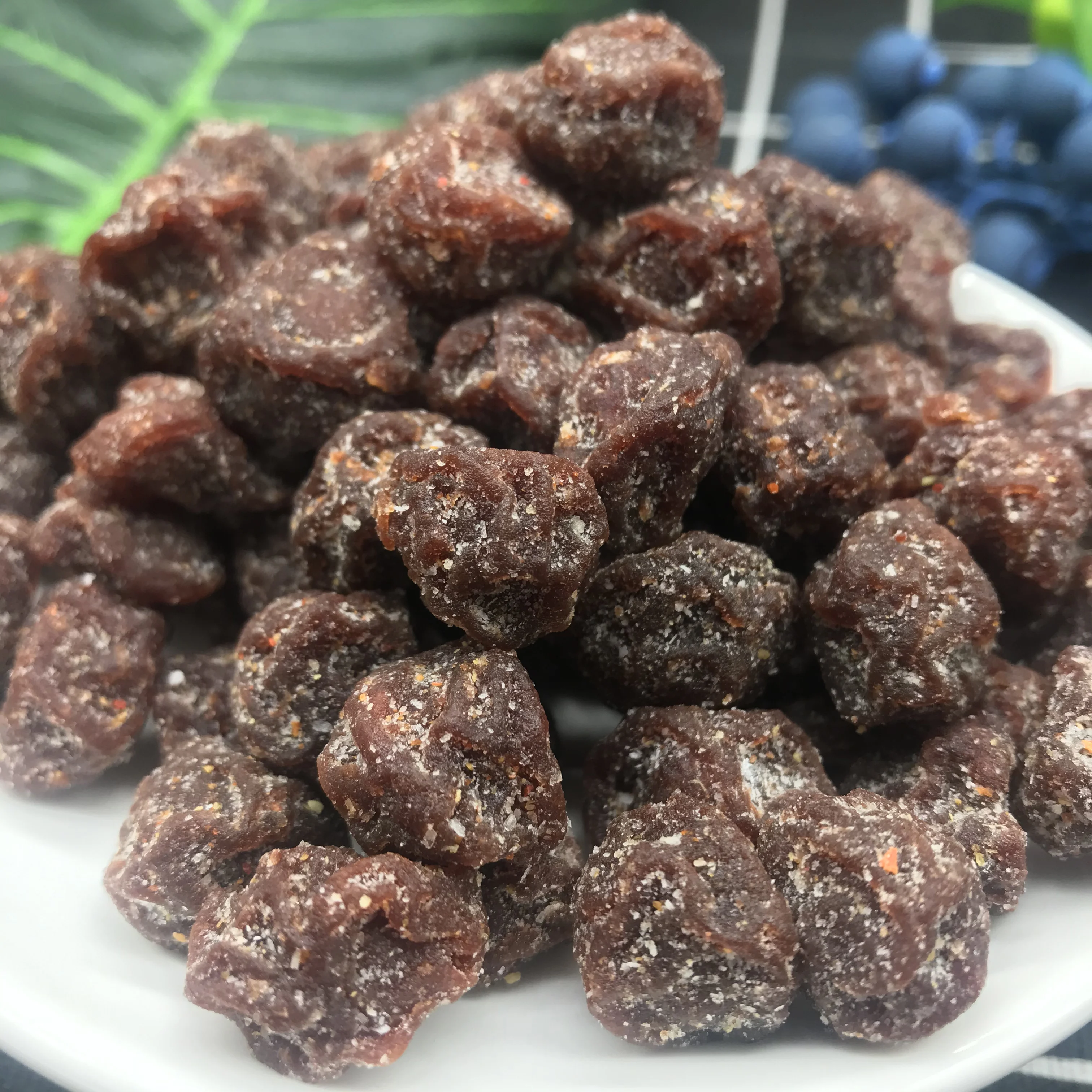 Wholesale Retail Yangmei Candied Sour And Spicy Semi-soft Canned Dried Plum