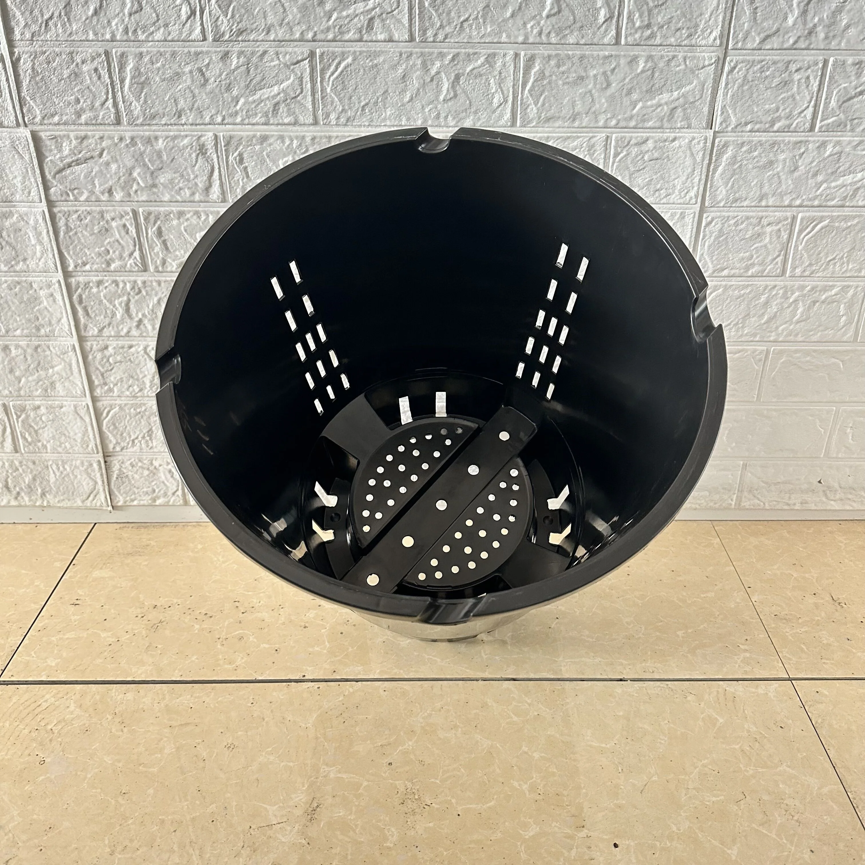 Large breathable blueberry plant vegetable planting pot Hydroponic Blueberry Grow Pots Plastic Plant Bucket For Greenhouse