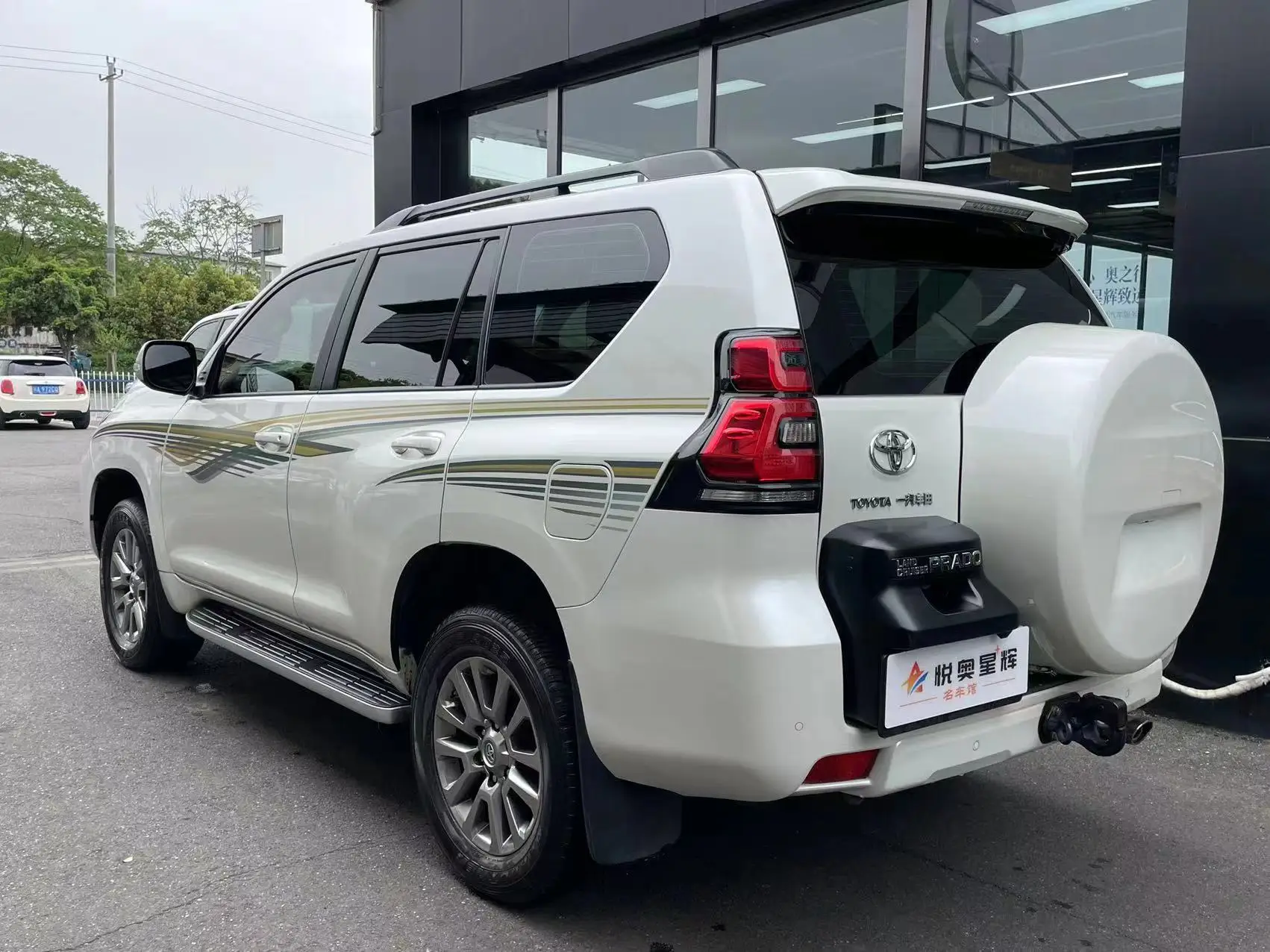 2018 Toyota Land Cruiser Prado in good condition car used