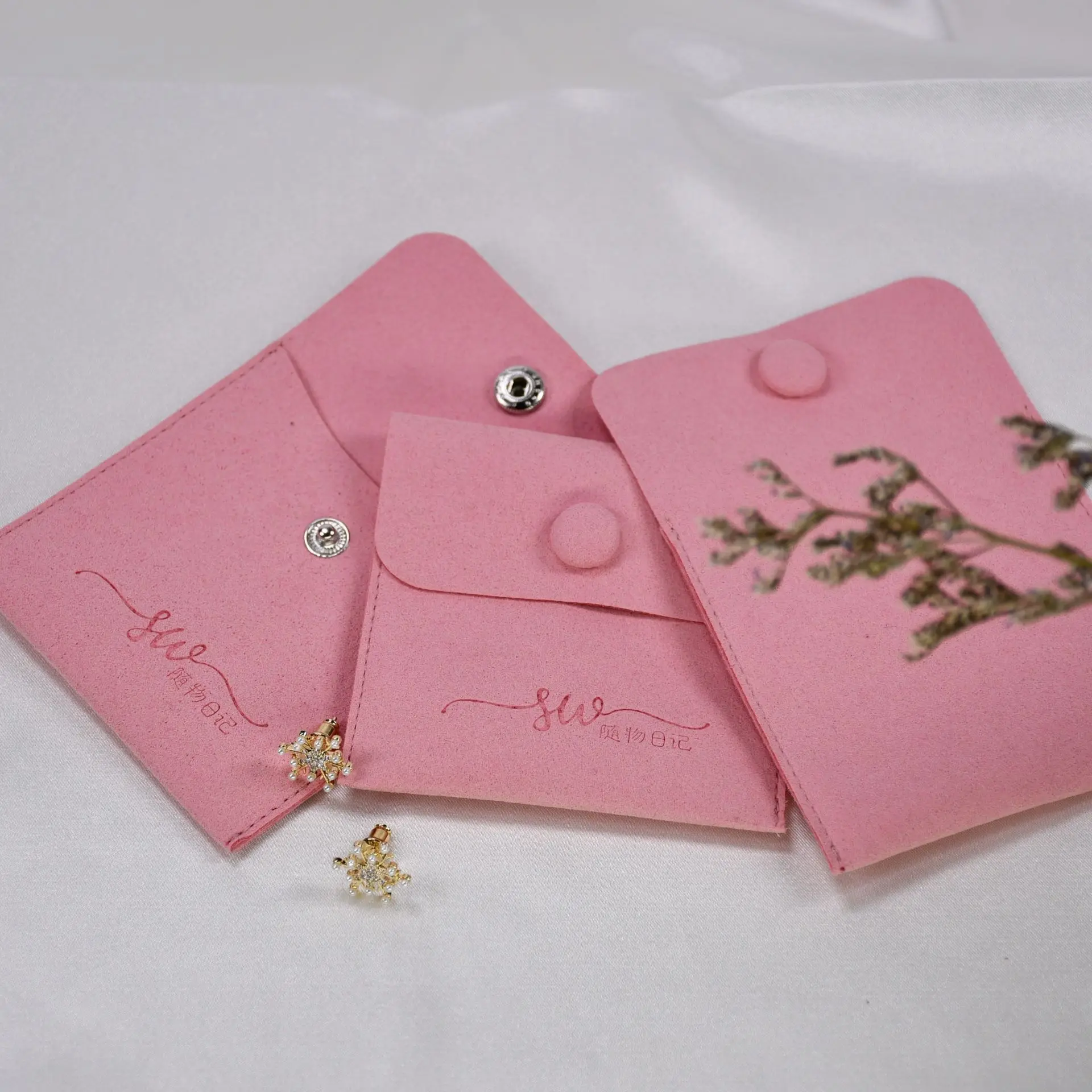 Custom logo Portable PU Leather Snap Button Jewelry Bag  Pouch Jewelry Pad Luxury green Suede Pouch Drawstring Bag for Shopping