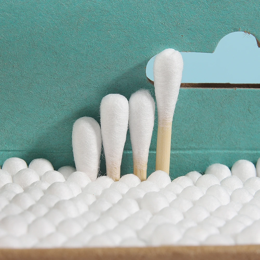 
250PCS 100% Disposable Ear Cleaning Bamboo Stick Cotton Swabs Eco Friendly Cotton Bud In Square Kraft Paper Box 