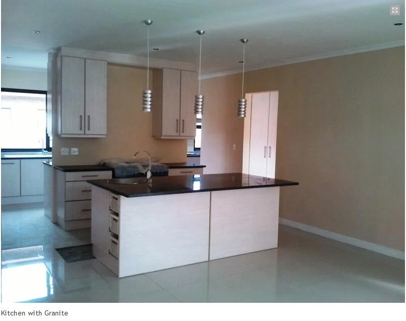 Better and cheaper than steel structure building - Daquan EPS cement sandwich wall panel building system.