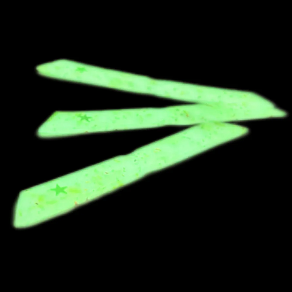 Glow In The Dark Garment Labels Noctilucence Star Custom Label Design Luminous Labels For Clothing Garment Sport Bags