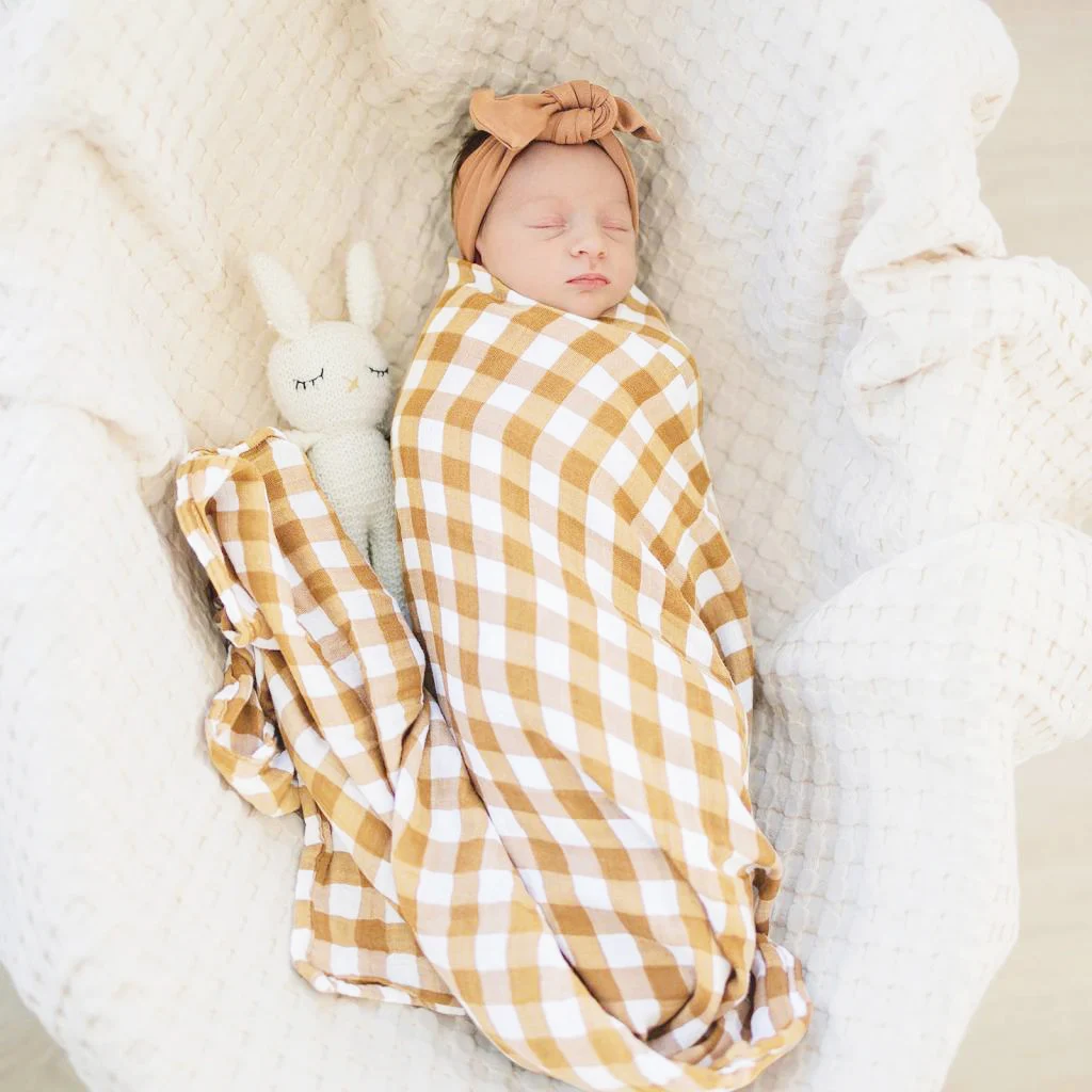 2023 100% GOTS Organic cotton Gingham  Giraffe set Newborn Muslin Wrap baby bed Bunny Muslin Swaddle blanket