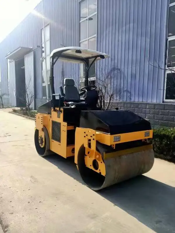 3.5 ton road roller .jpg