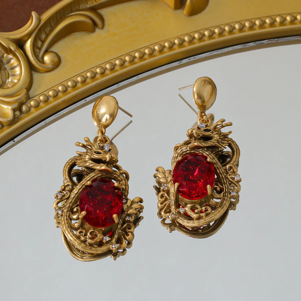 Fashion Jewelry Oval Clip-On Earrings For Women Red Blue Green CZ Plated In 14K Gold Brass Based