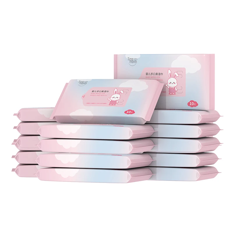 Free Sample Low MOQ Mini pack Wet Wipes Customized handbag Disposable Baby Wipes 8pcs Portable Cleaning Wet Wipes Tissues