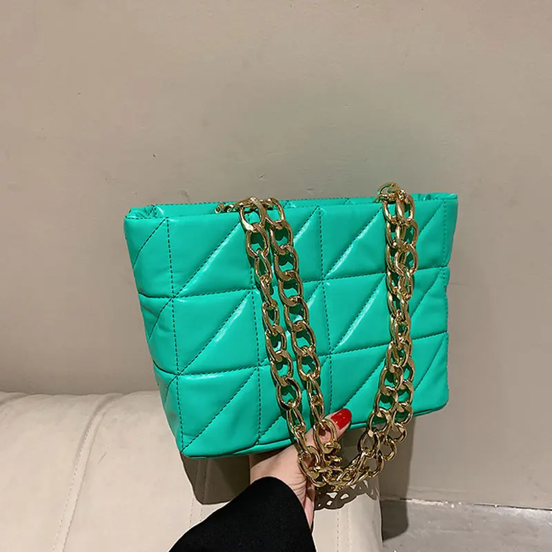2022 Korean Armpit Bag Square Diamond Quilted Zipper Fashion Double Shoulder Messenger Bag With Chain Tote Handbag Women