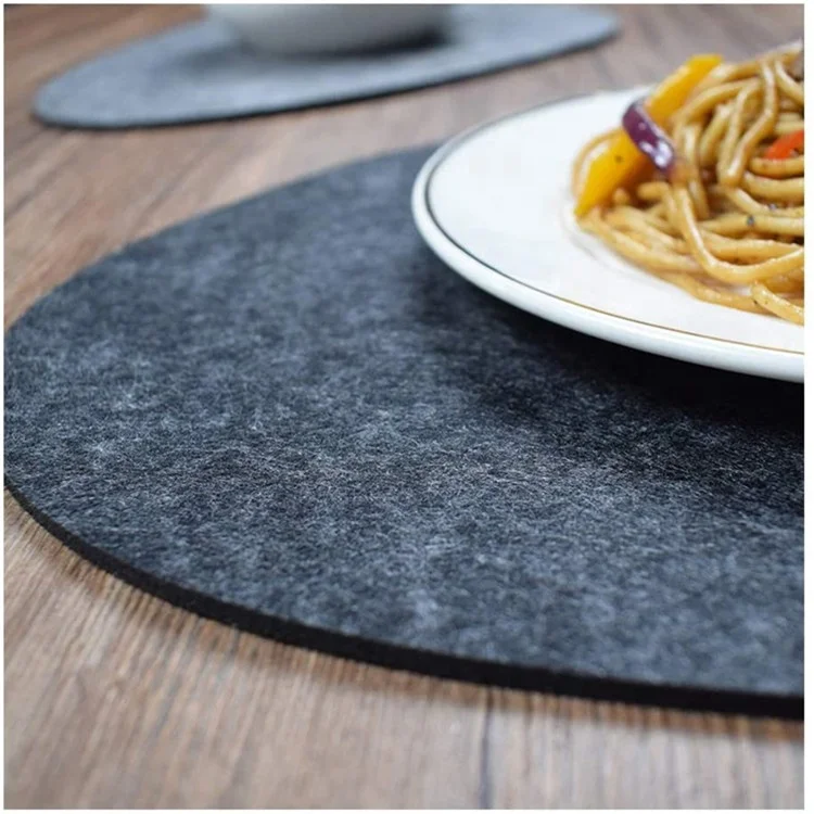 Felt Place Mat Set Non-Slip Heat Resistant Washable Place Mats