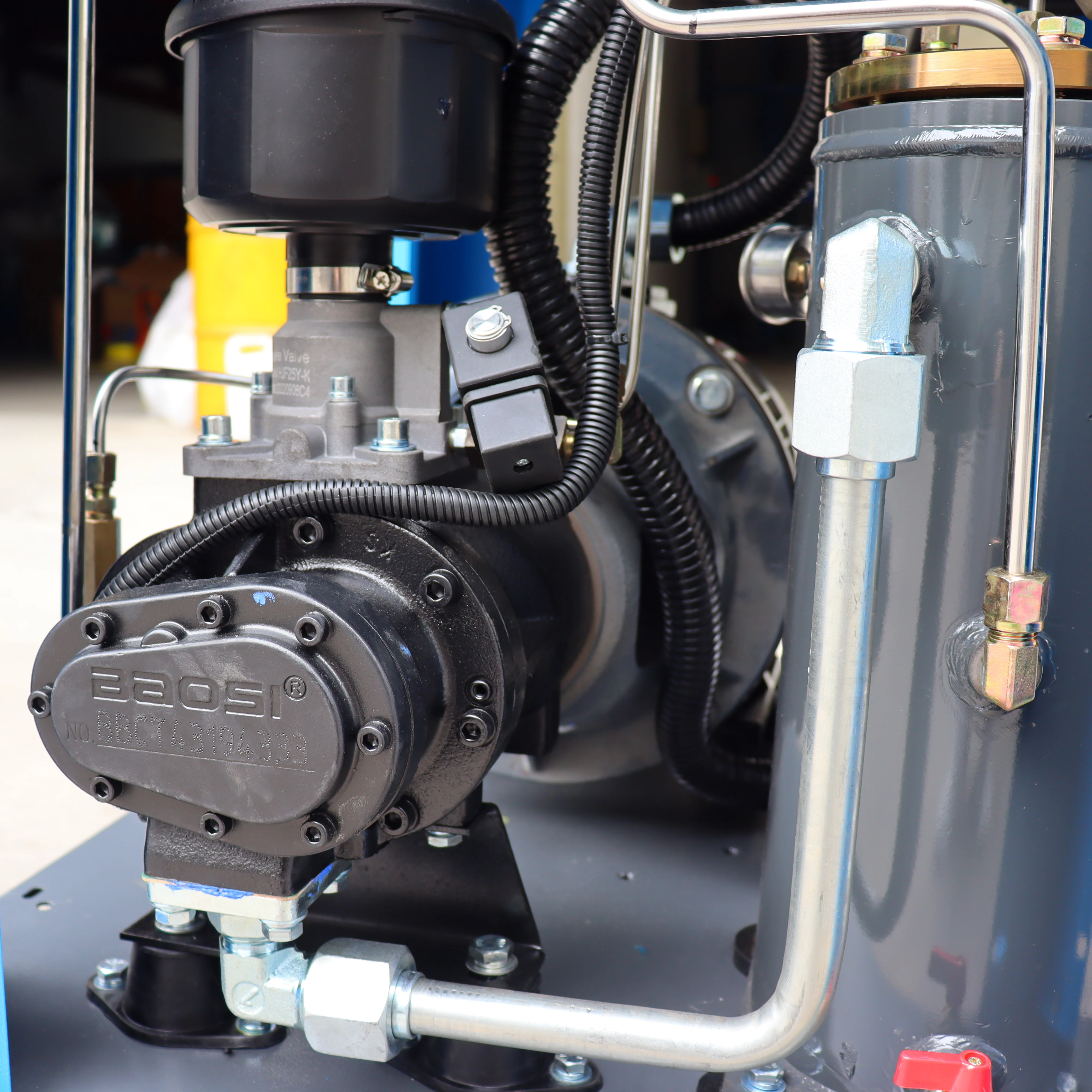 Permanent Magnet Vsd Variable Speed Energy Saving Low Noise Silent 22kw ip54  Rotary Screw Air Compressor