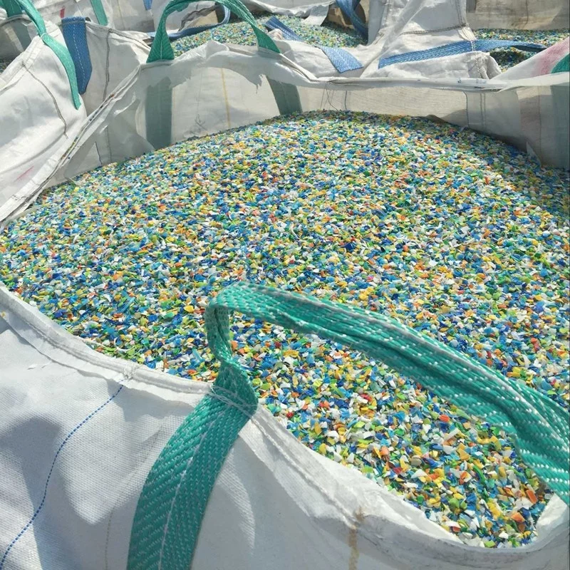 hot sale PET bottle scrap/PET Mineral water bottles/PET flakes scrap