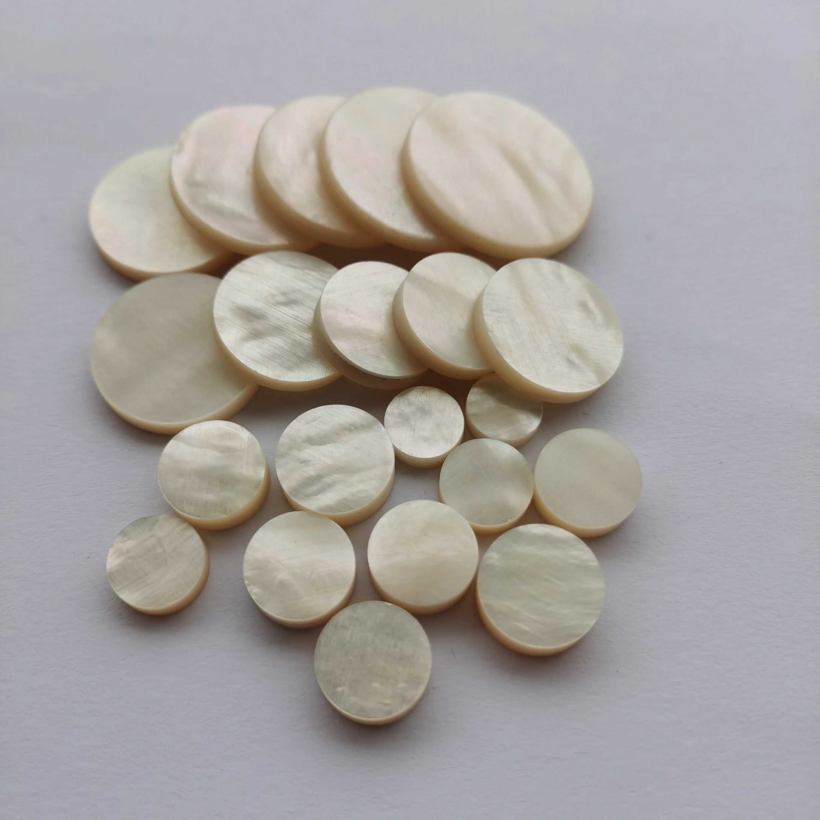 Bespoke Buttons Pearl Shell Button Natural White Mother of Pearl MOP Shell Blank