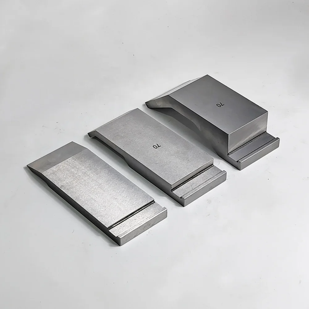 42CrMo Metal Sheet  Die Set Tools Press Brake Tooling Punch Die for bending metal sheet Plate from China Manufacturer