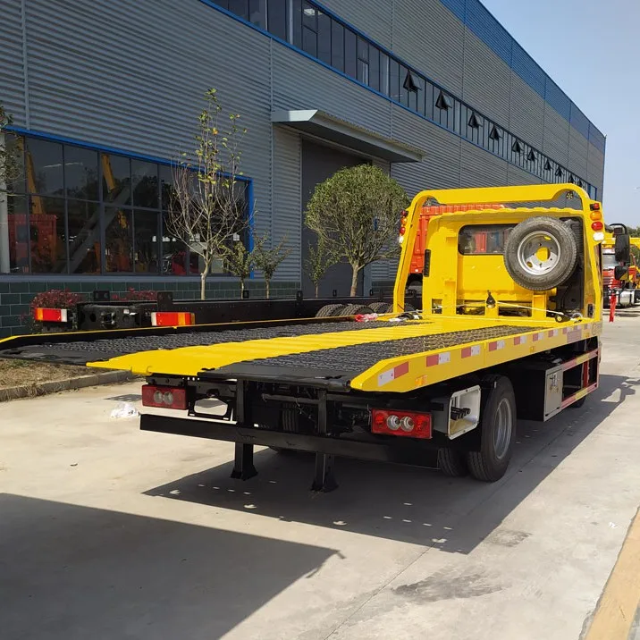 China Cheap Foton 4*2 3ton flatbed towing truck road recovery rescue wrecker for sale