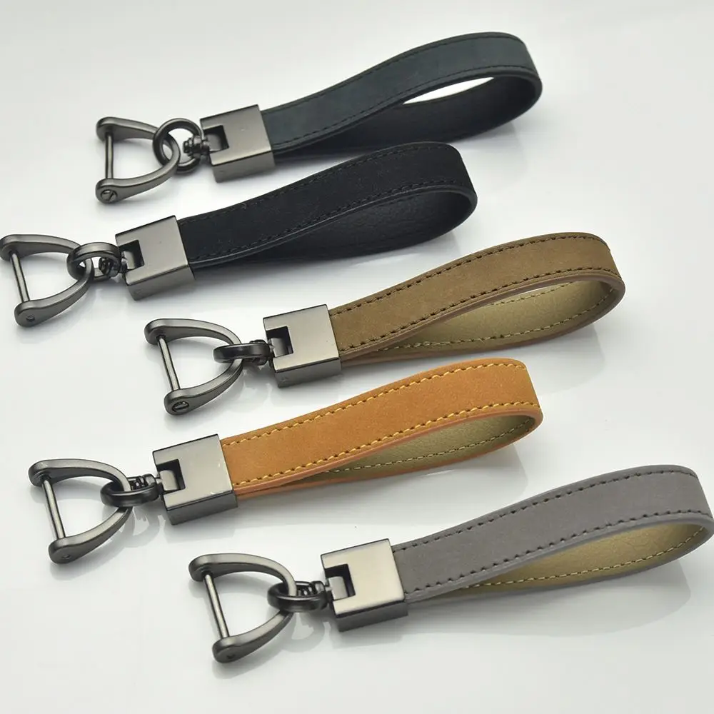 Car Key KeyChain Key Rings Holder Hand Leather Horseshoe Buckle Keychain Car Keyring Gift Auto Accessory For Men car Key chains