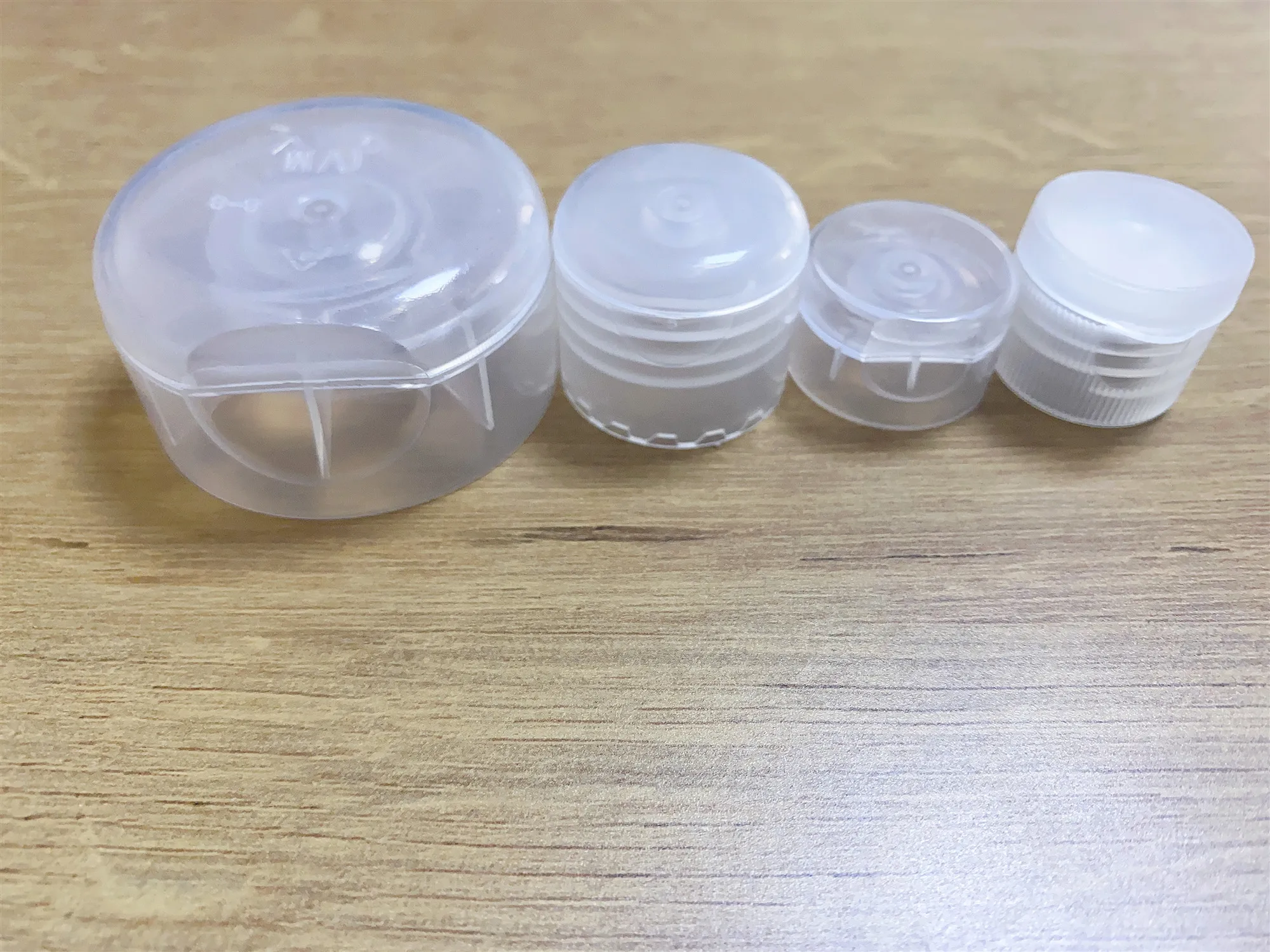 PP plastic bottle flip top cap for cosmetic cream skin care plastic tube flip top bottle cap