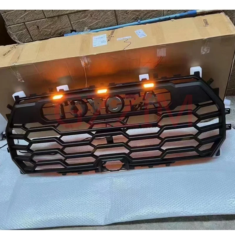 Black Front Radiator Grille car  Middle Grille For Highlander 2022