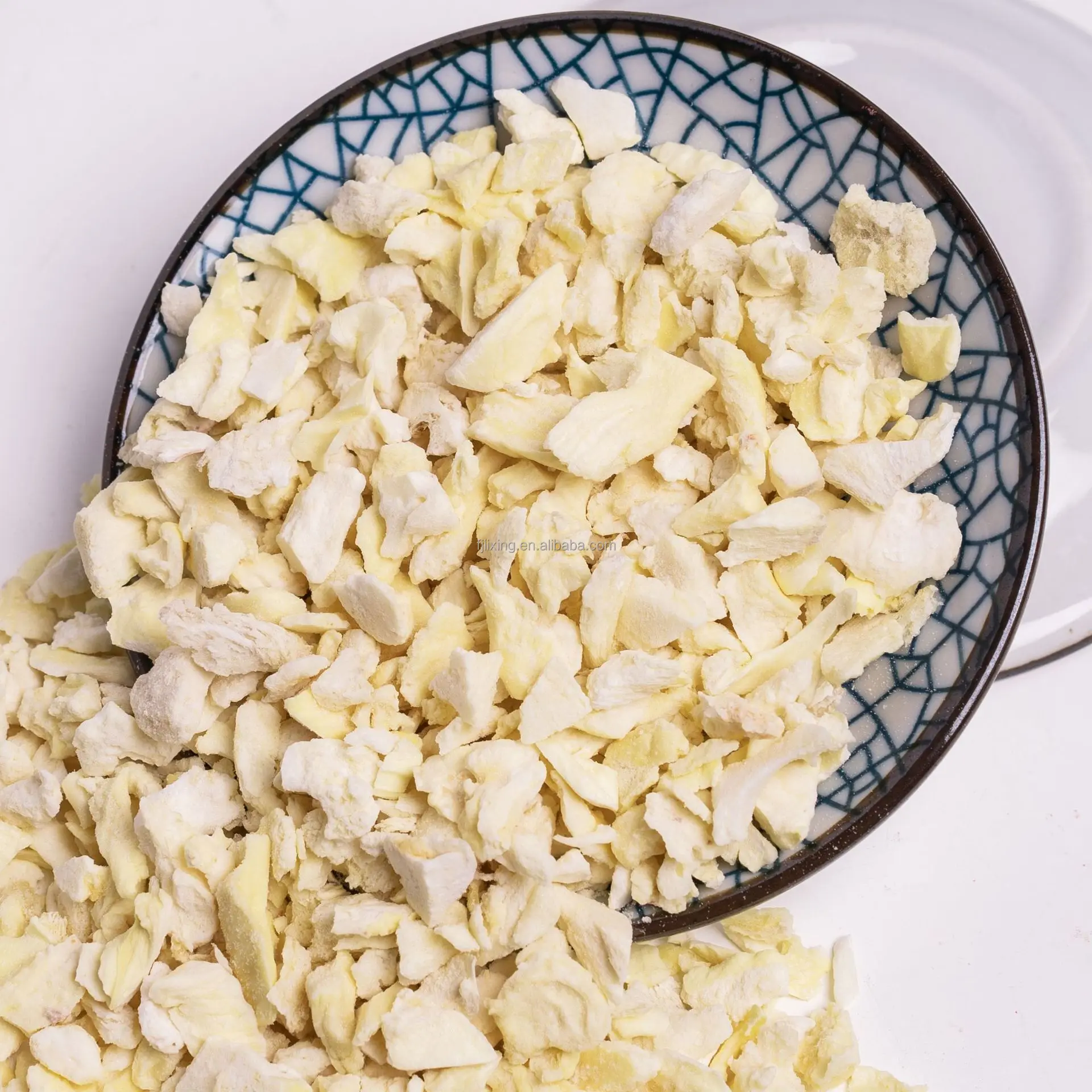Made In China Delicious Bulk Cheap Wholesale Freeze Dried Durian Dice Healthy Fruit Snack Source Factory