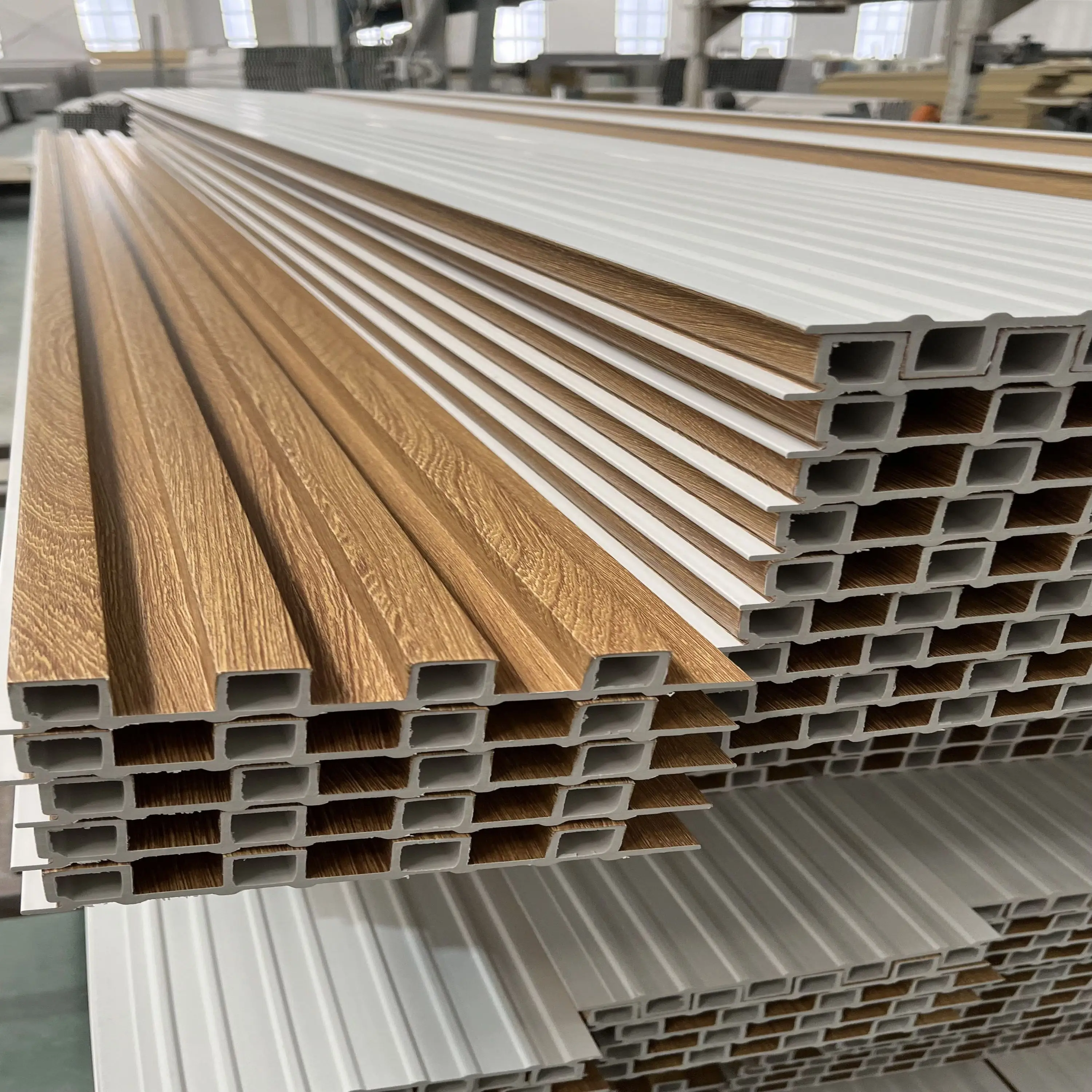Straight Grapefruit Color Resistant Wave Molding Customization Waterproof Fireproof Pvc Wpc Ceiling 3d Grille