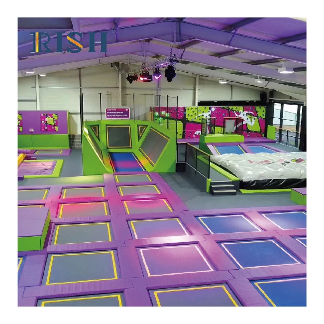 
RISH Professional Indoor Rectangular Trampoline Parks With Basketball Hoop 