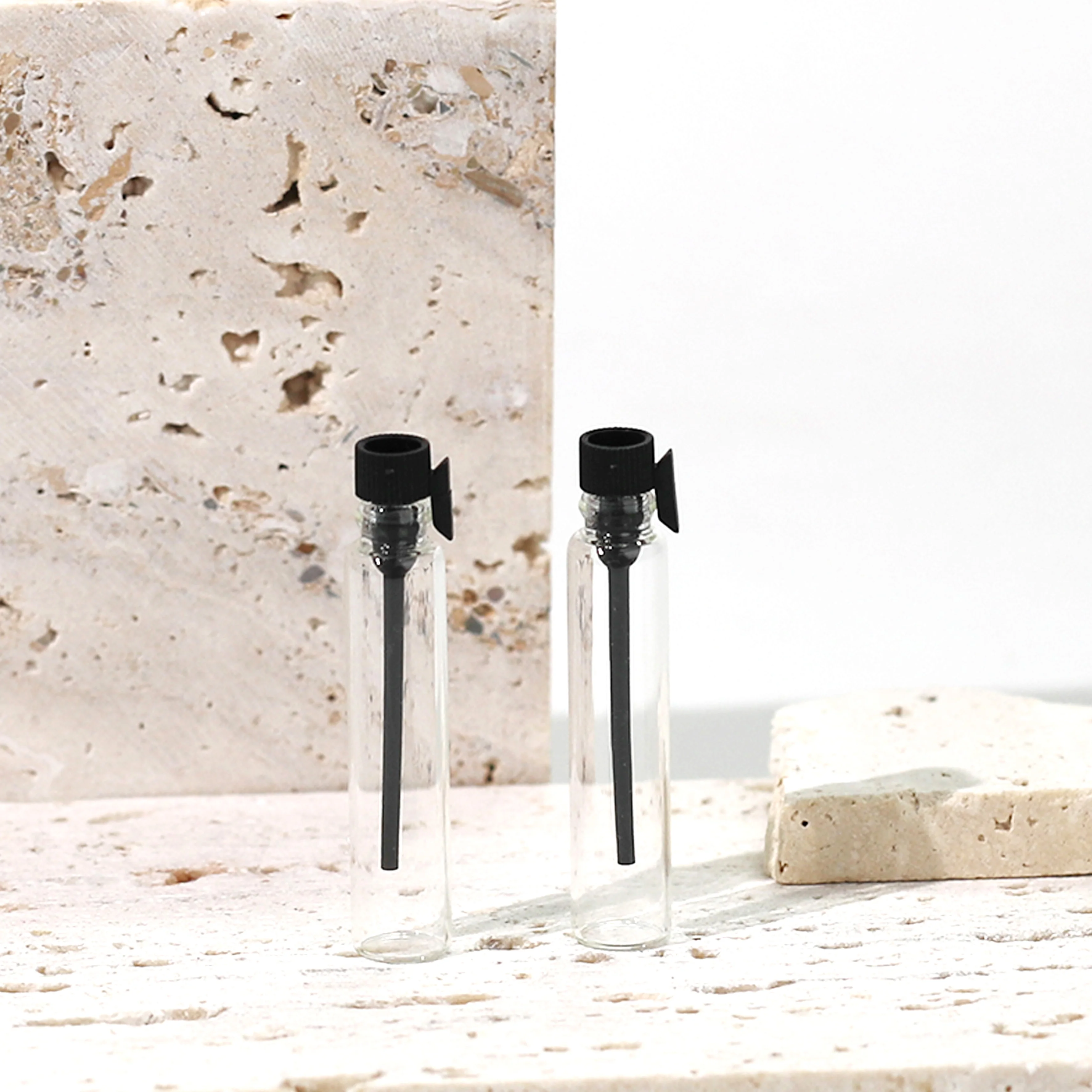 Portable Travel Free Sample 1Ml Dropper Pipette 1Cc Vial Small Essential Oil Perfume Liquid Bottle, 1Ml Glass Vials Bottle