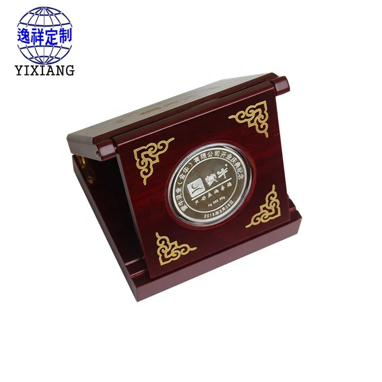 Coin Maker Custom Cheap Die Cast Silver Souvenir Coin With Wooden Box