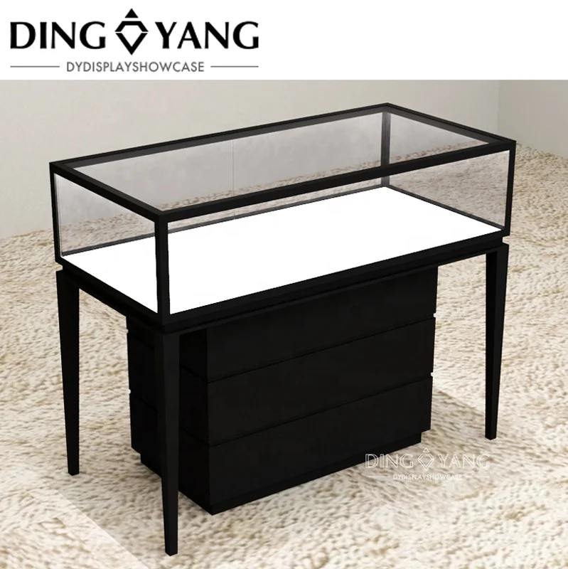 jewellery shop showcase design.jpg