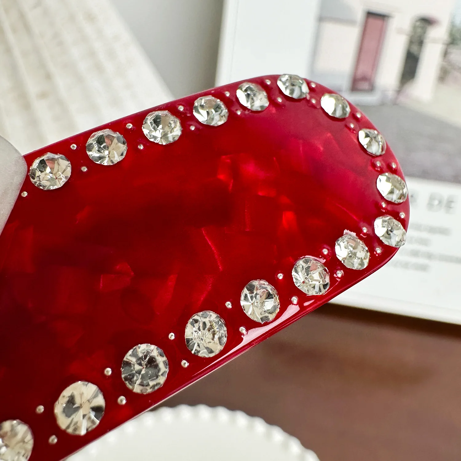 High Quality Plastic Triangle Spring Clip Diamond Crystal Hair Clip Elegant Style Acetate Clamp Wholesale Hot Selling