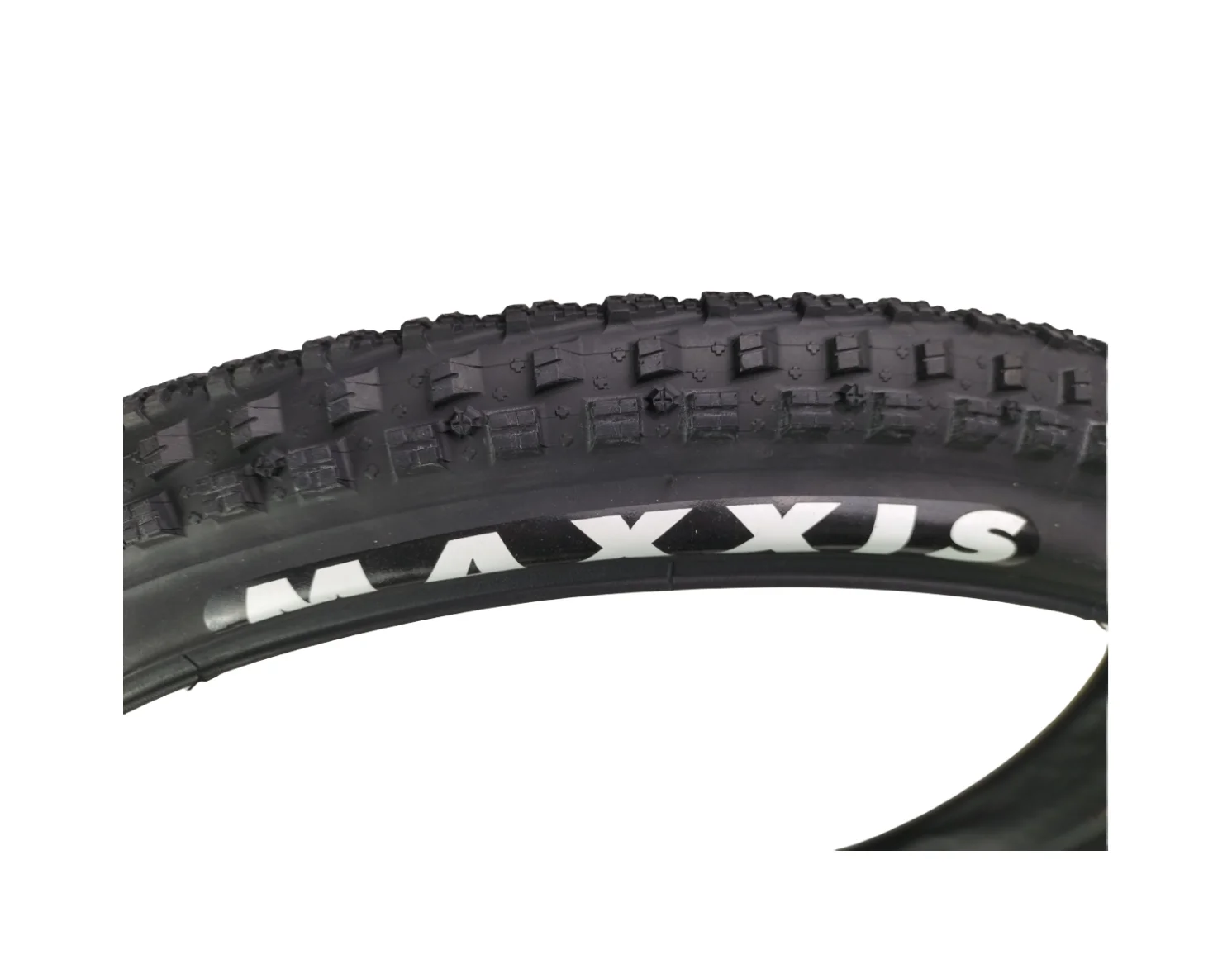 Велосипедные шины Maxxis Mountain 27,5/29*2,25 Crossmark II M344 60TPI шины для горного велосипеда