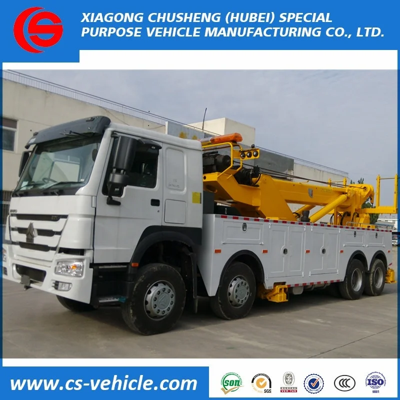 HOWO 360 degree rotation Crane 30tons Lifting 12 wheel heavy duty wrecker tow truck for sale
