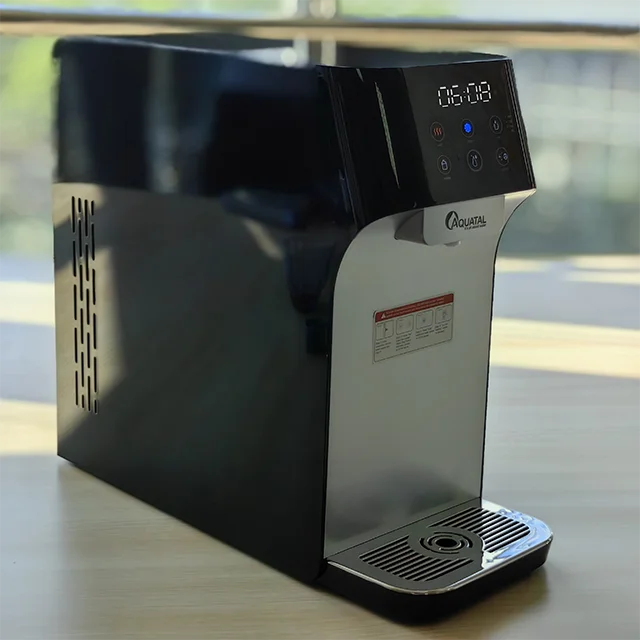 Korean New Design UF System Water Purifier Machine Hot and Cold Countertop with UV for Filtration Drinking Water