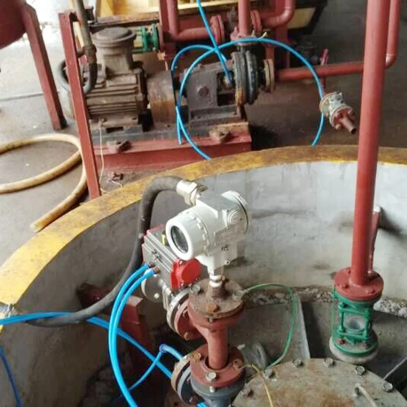 CALIBRATION RANGE  0-40 KG/CM2 gauge pressure transmitter DIE CAST ALUMINIUM WITH EPOXY RESIN COAT