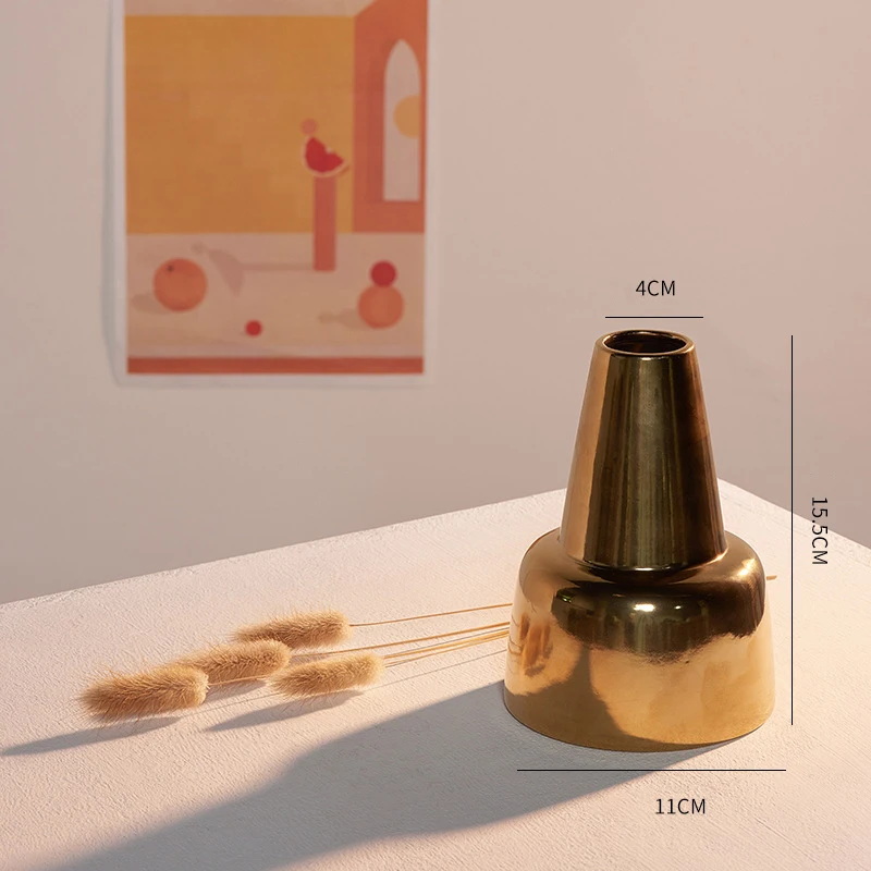 Creative White Art Ceramic Dry Flower Vase Nordic Decoration Office Table Ceramic Crafts