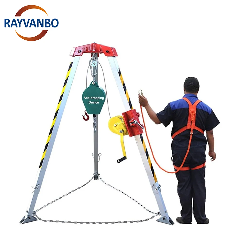 Aluminum tripod for fall protection and rescue at the bottom of the well