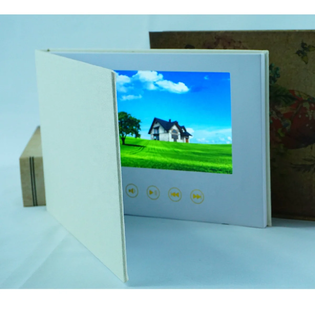 Memories and milestones in a unique keepsake to your loved ones Lcd Video Book Postcard mailer for wedding wife mother father