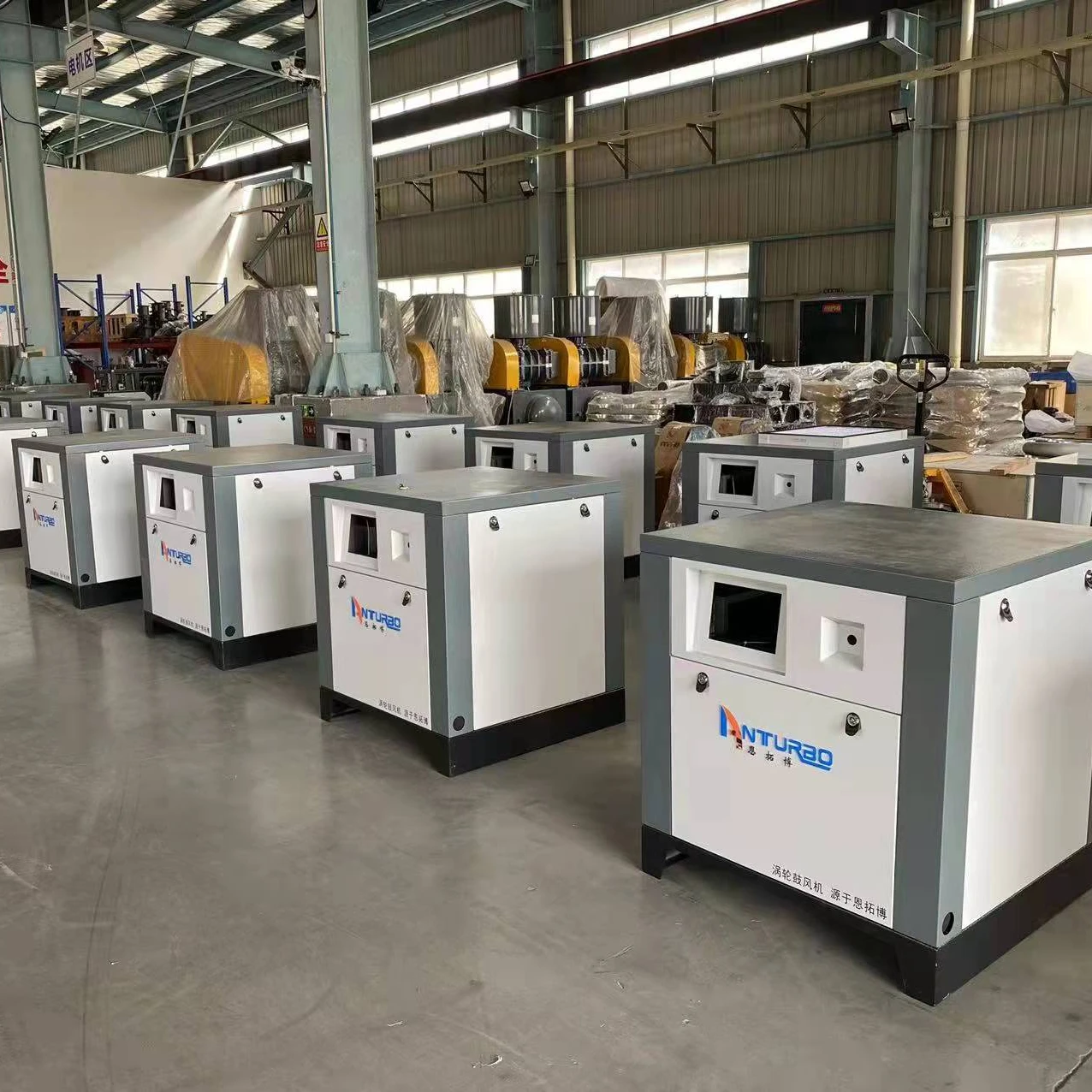 Newly Design 20HP Intelligent Large Pond Turbine Aerator Pump For Fish Pond