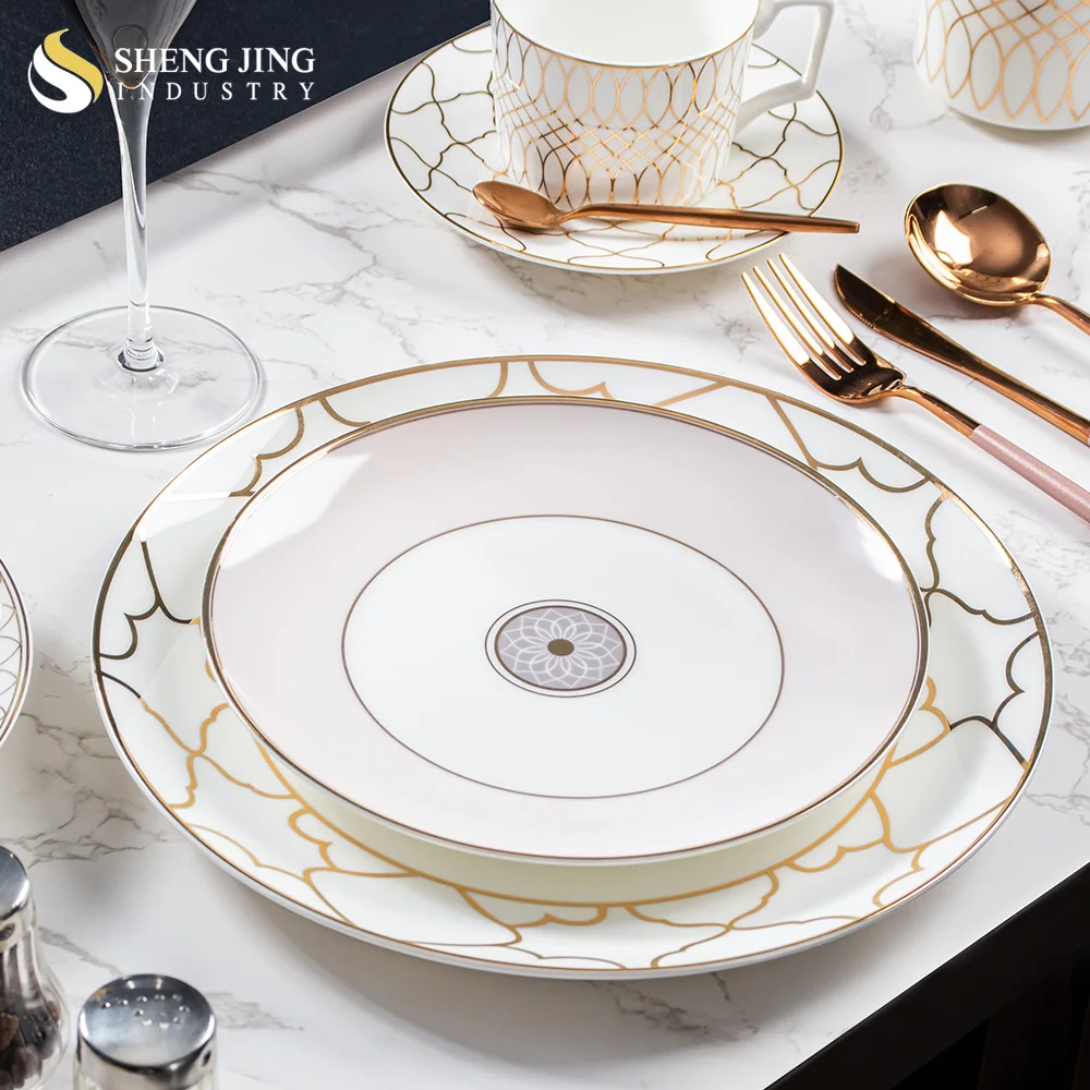 Wedding Wholesale Luxury Pink Gold Bone China Tableware Set Restaurant Gold Plate Coffee Cup Saucer Ceramic Mug Dinnerware Set