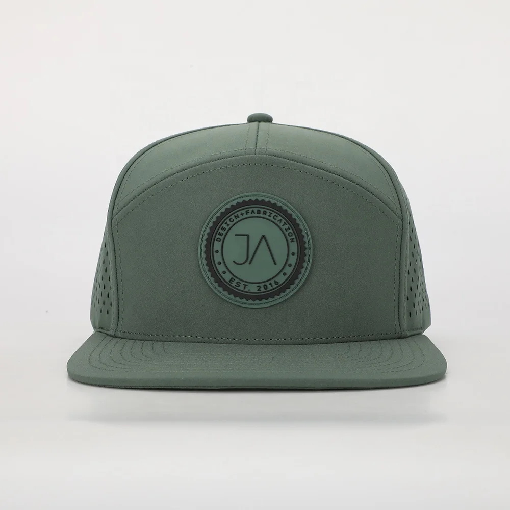 BSCI Oem Custom Design High Quality Flat Brim 7 Panel Sport Hat Rubber Patch Logo Polyester Gorras Laser Cut Hole Snapback Cap