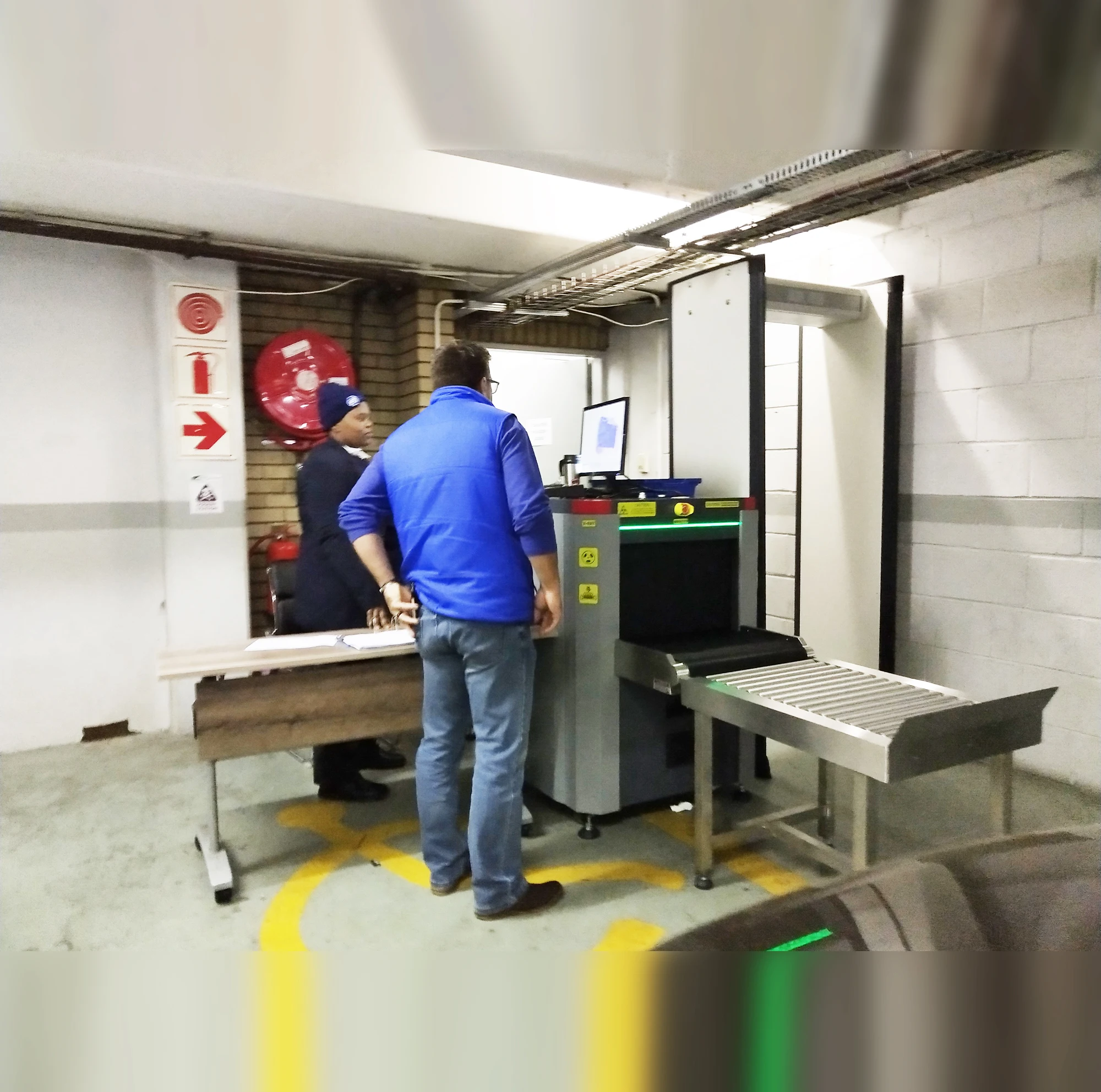Safeagle 2020 X Ray осмотр багажа 6040 AI сканер пистолет с текстильным описанием