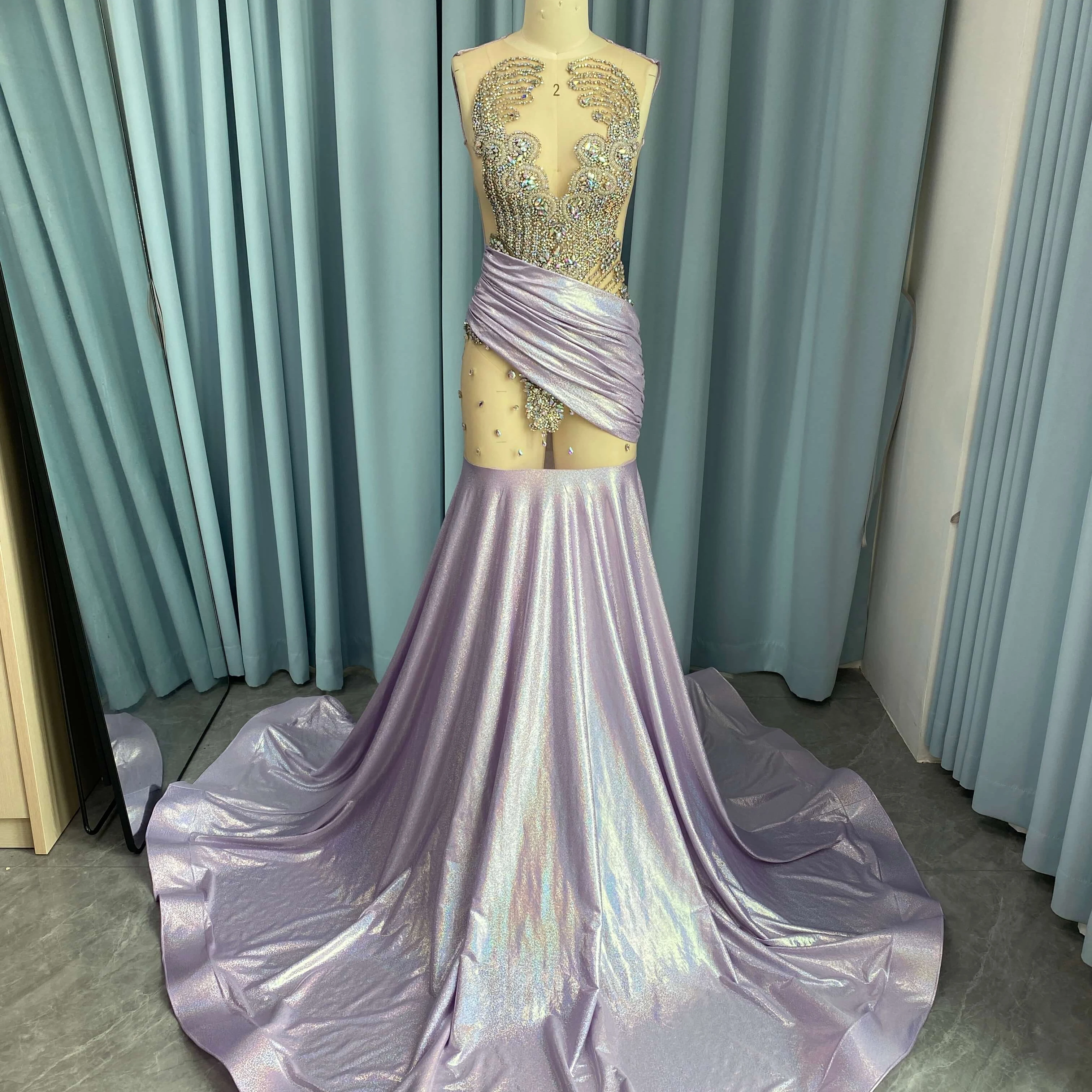 halter white satin evening dress inlaid with crystal african strapless bra wedding dresses 2024 elegant