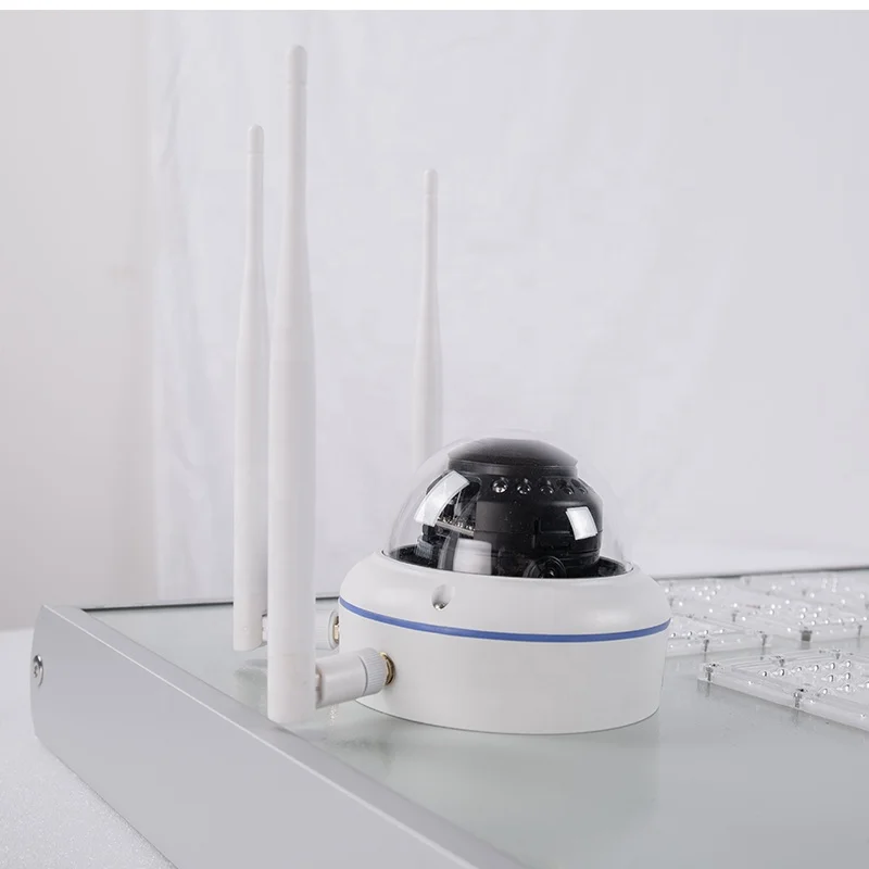 60W All-In-One Solar Street Light with 18V 80W Panel IP65 Rated LED Outdoor Use 200W Power CCTV Camera Included Road Application